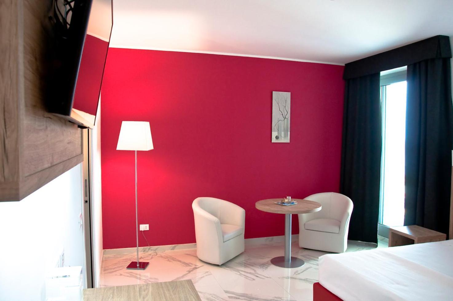 Ambruosi Village Resort & Spa Massignano Luaran gambar