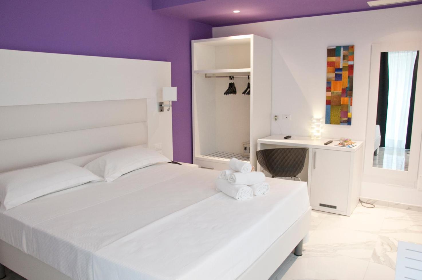 Ambruosi Village Resort & Spa Massignano Luaran gambar